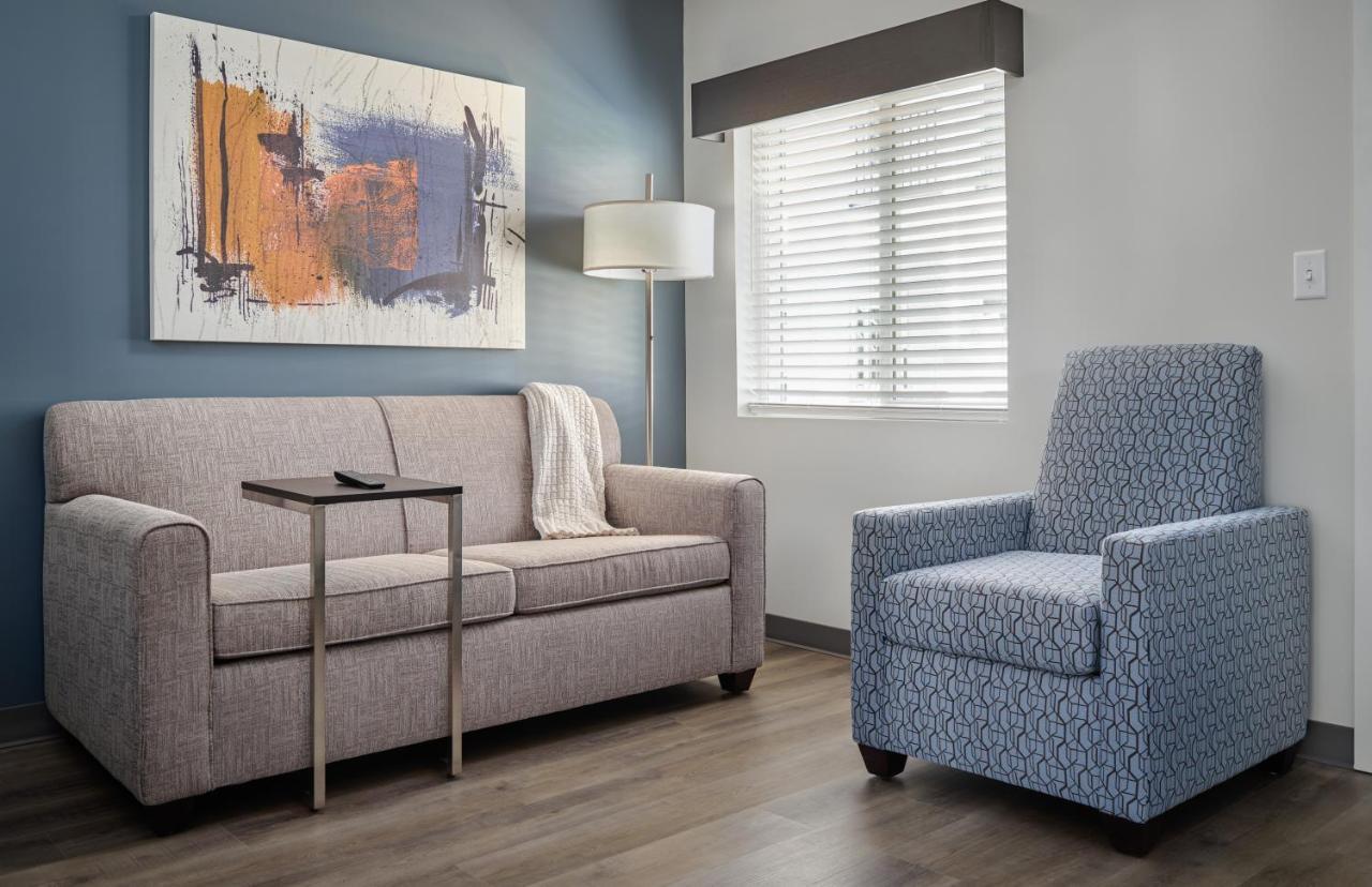 Hotel Stayapt Raleigh-durham/rtp